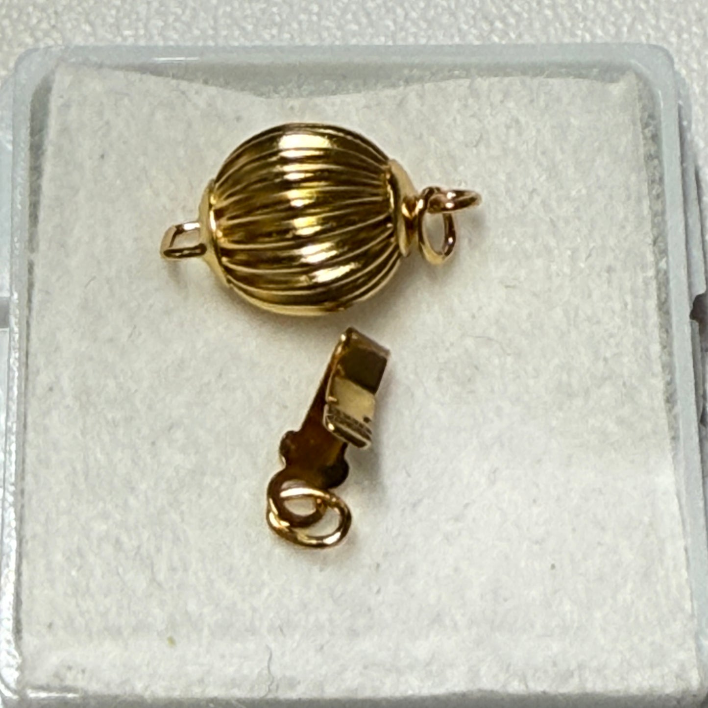 Corrugated Ball Safety Clasp Vermeil 8 mm