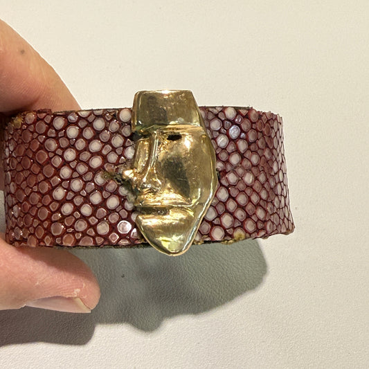 Peruvian Guardian Bronze Mask Bracelet in Stingray!