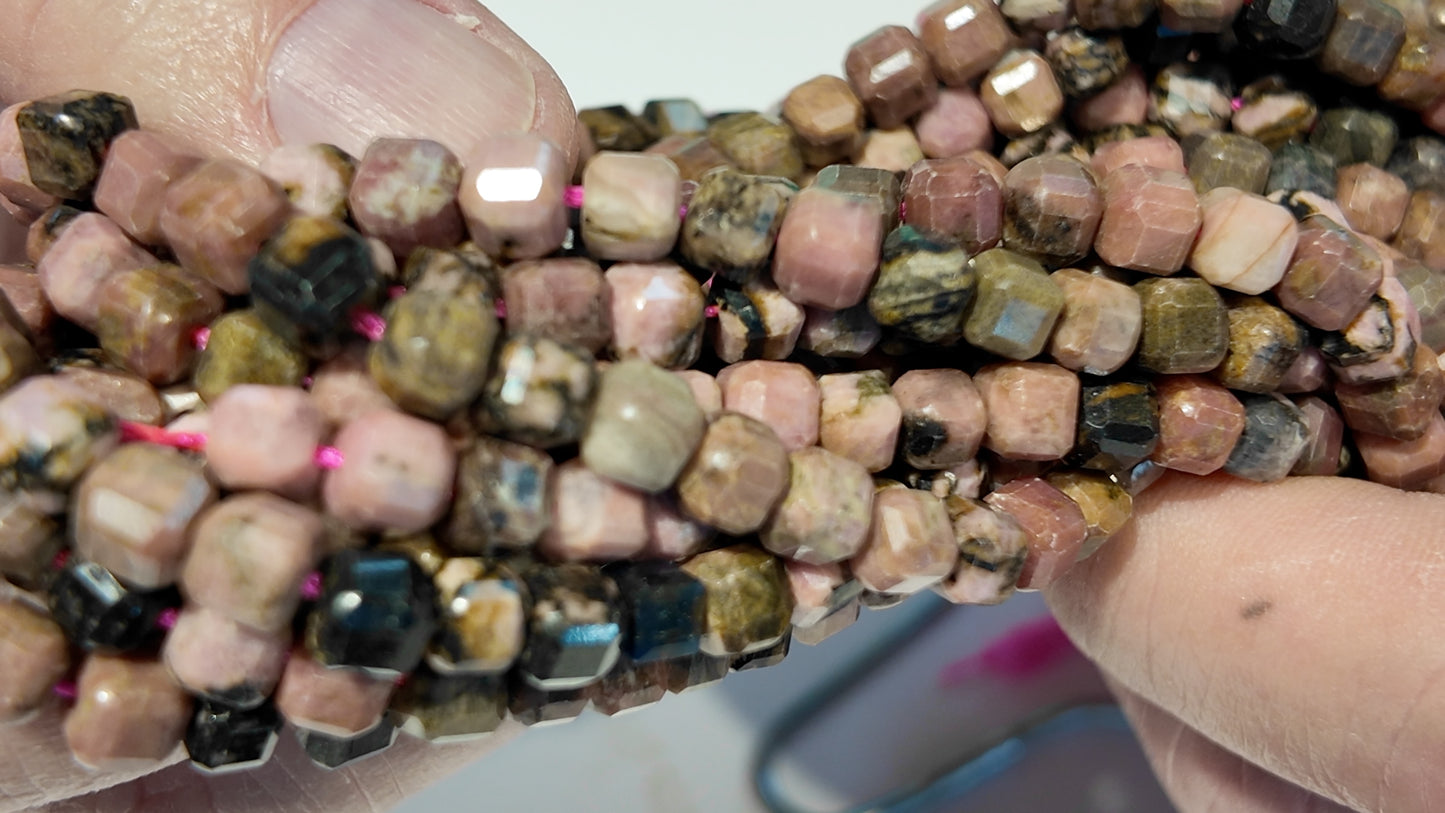 Gemstone Faceted Cube Beads 5.5x5.5mm approx 15" and 61 beads!